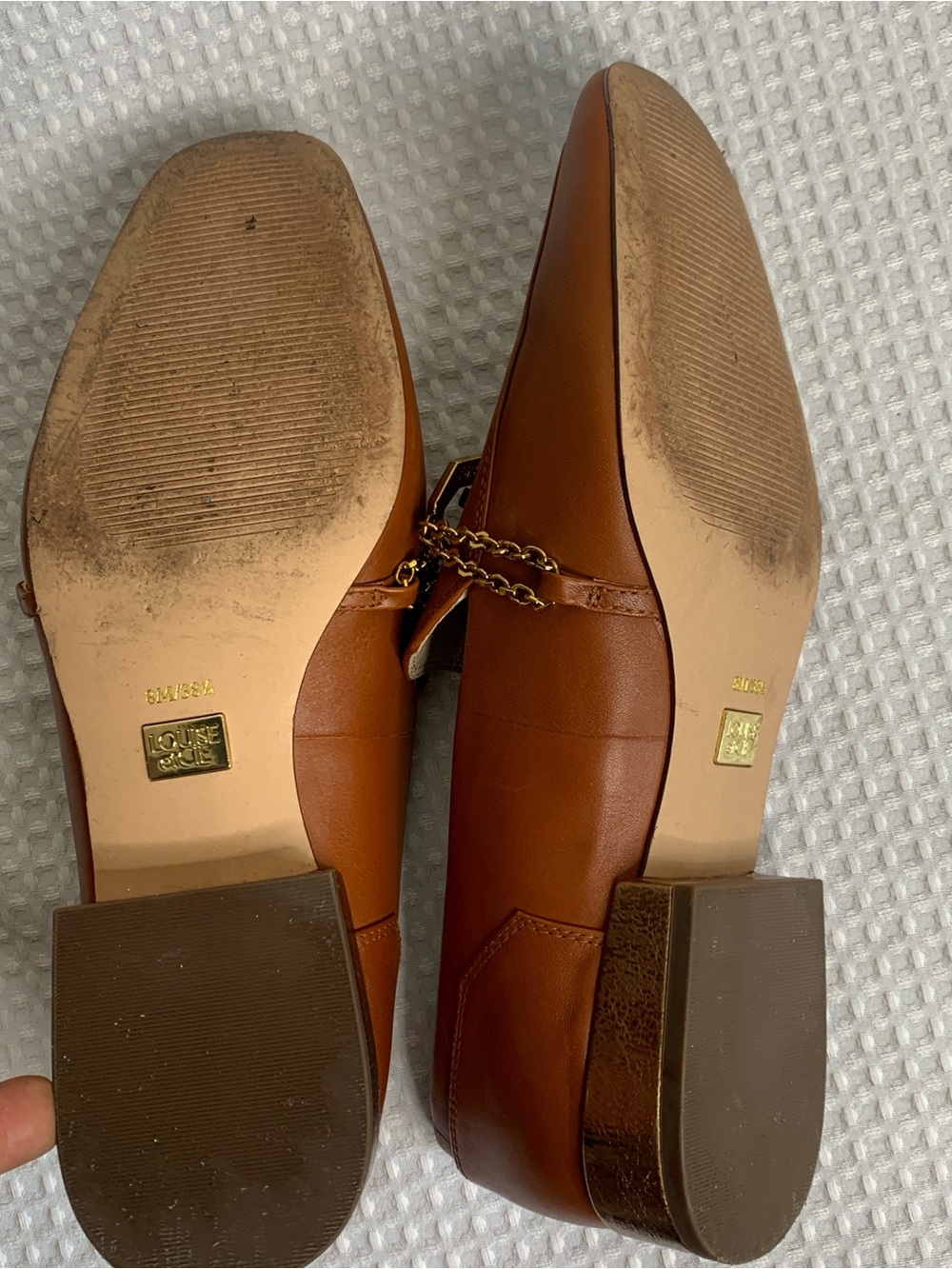 Louise et Cie Cognac Leather Loafers with Gold Chain Detail - Picture 4 of 12